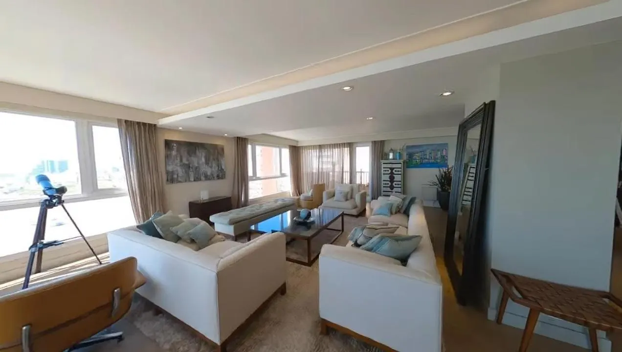 Av Boulogne Sur Mer 841 Hotel Mendoza 5*,  Argentina